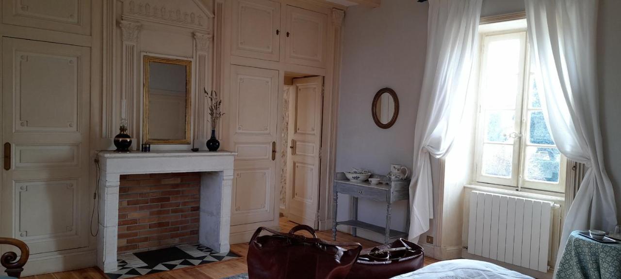 Le Clos de la Garenne Maison d'hôtes Puyravault  Extérieur photo
