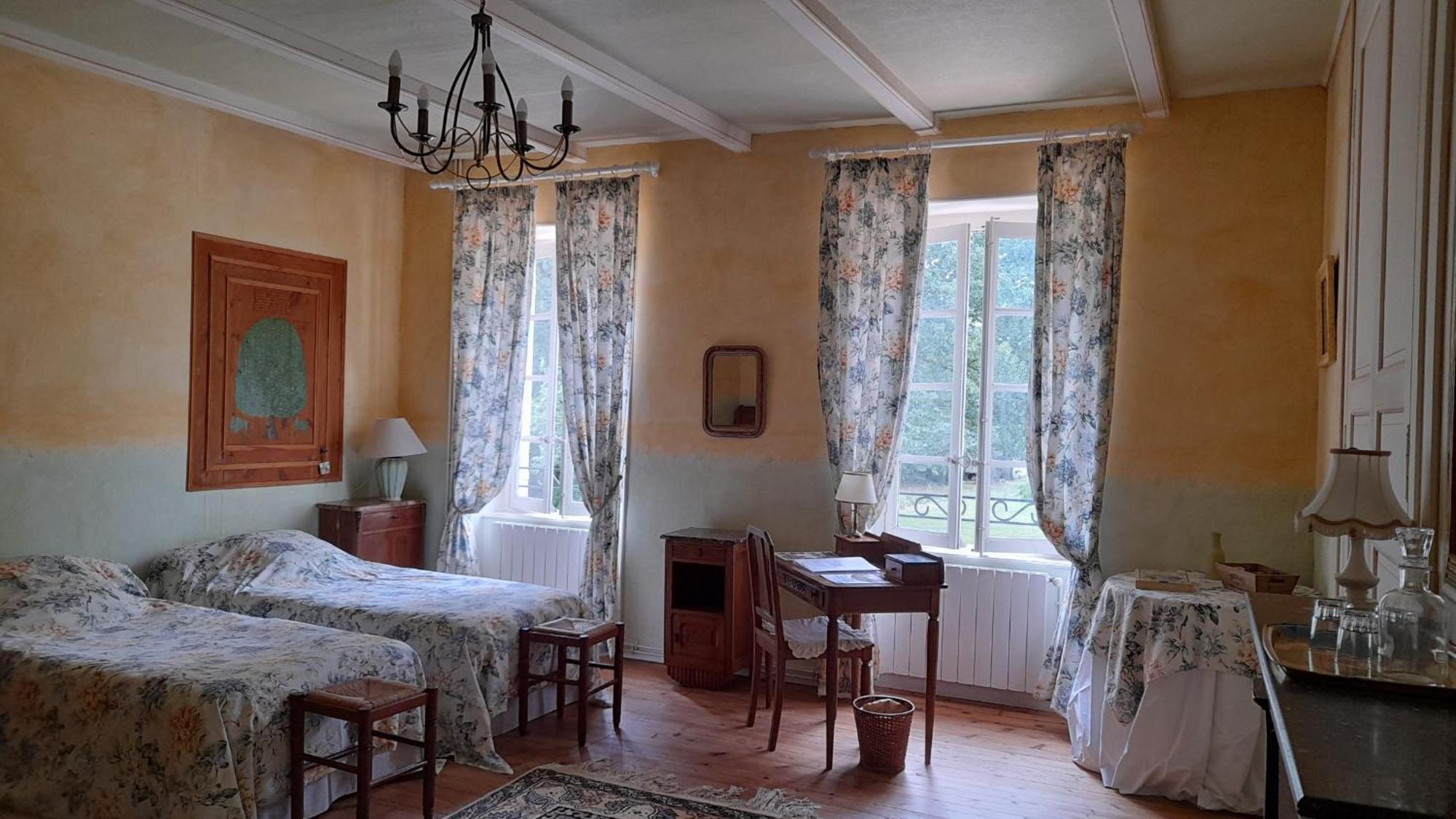 Le Clos de la Garenne Maison d'hôtes Puyravault  Extérieur photo