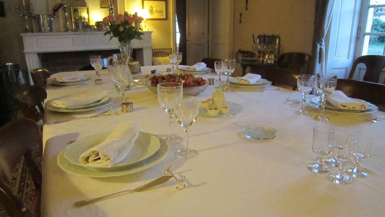 Le Clos de la Garenne Maison d'hôtes Puyravault  Extérieur photo